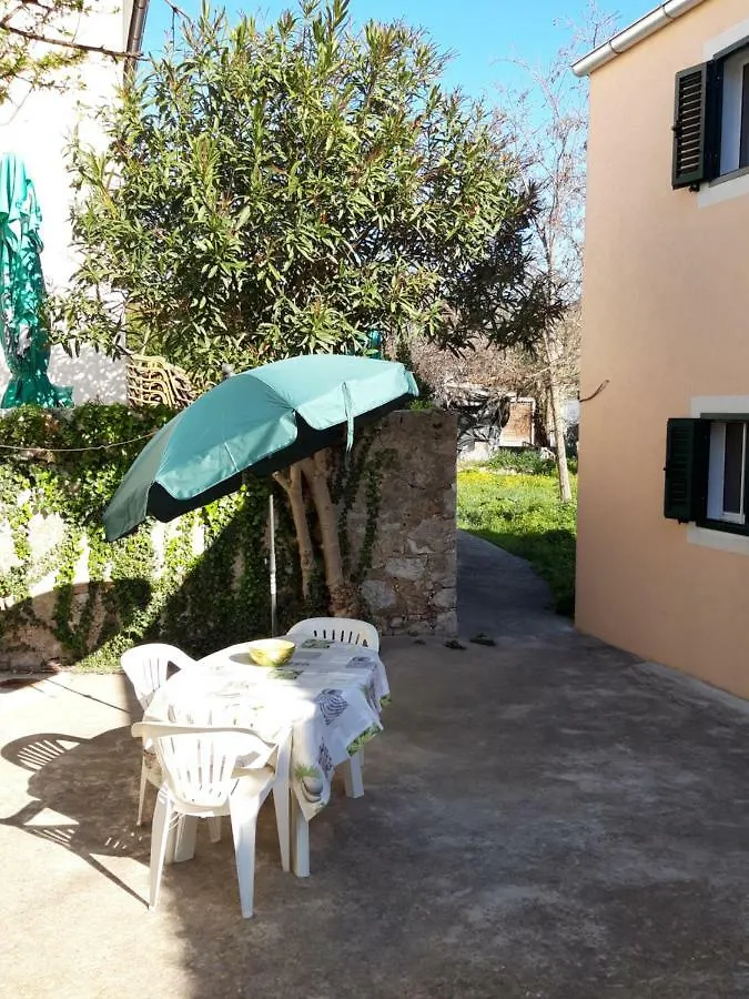 Holiday House Jasna In Island Center Silba Holiday home